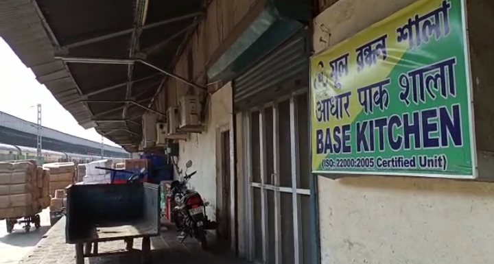 করোনার থাবা এবার রেলের বেস কিচেনে, আক্রান্ত ১০জন Screenshot 20210420 2040162 করোনার থাবা এবার রেলের বেস কিচেনে, আক্রান্ত ১০জন