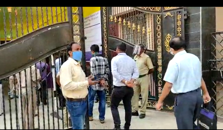 বালুরঘাট কলেজে ভোট গণনা হতে চলেছে ৪ আসনের Screenshot 20210502 0848032 বালুরঘাট কলেজে ভোট গণনা হতে চলেছে ৪ আসনের